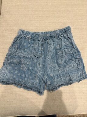 Shoreline Blue Paisley High-Waist Drawstring Shorts